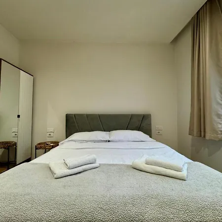 Mirea Essence - Cozy With View Of Апартаменты *